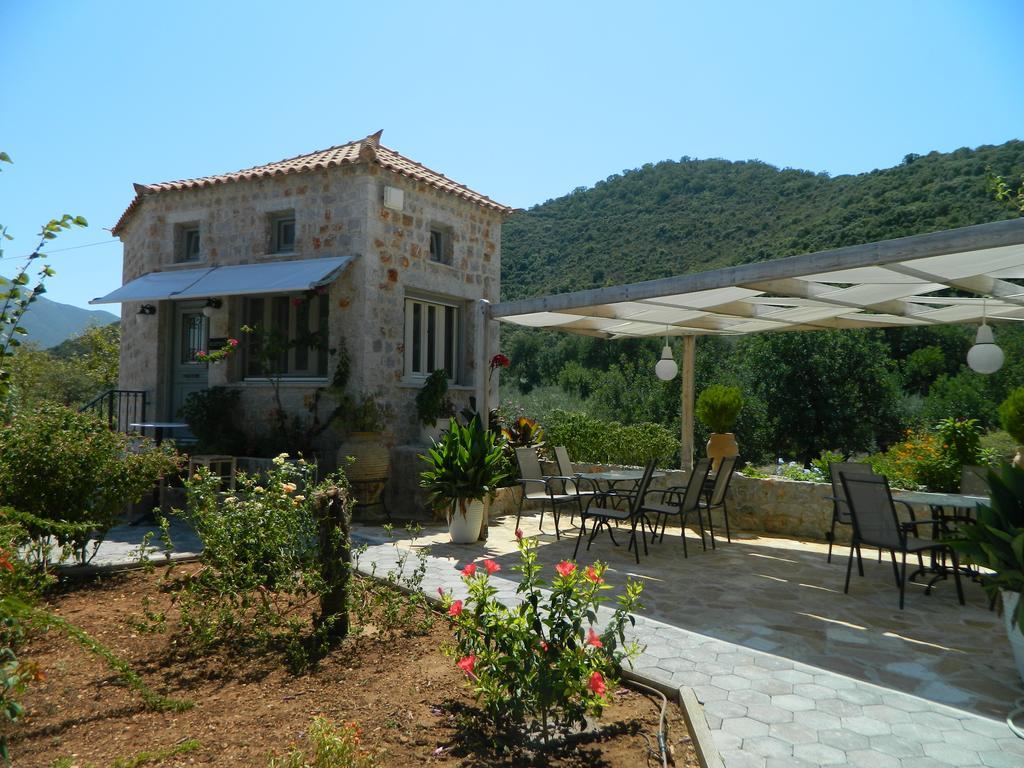 Apartamento Filyra Xenonas Leonídion Exterior foto